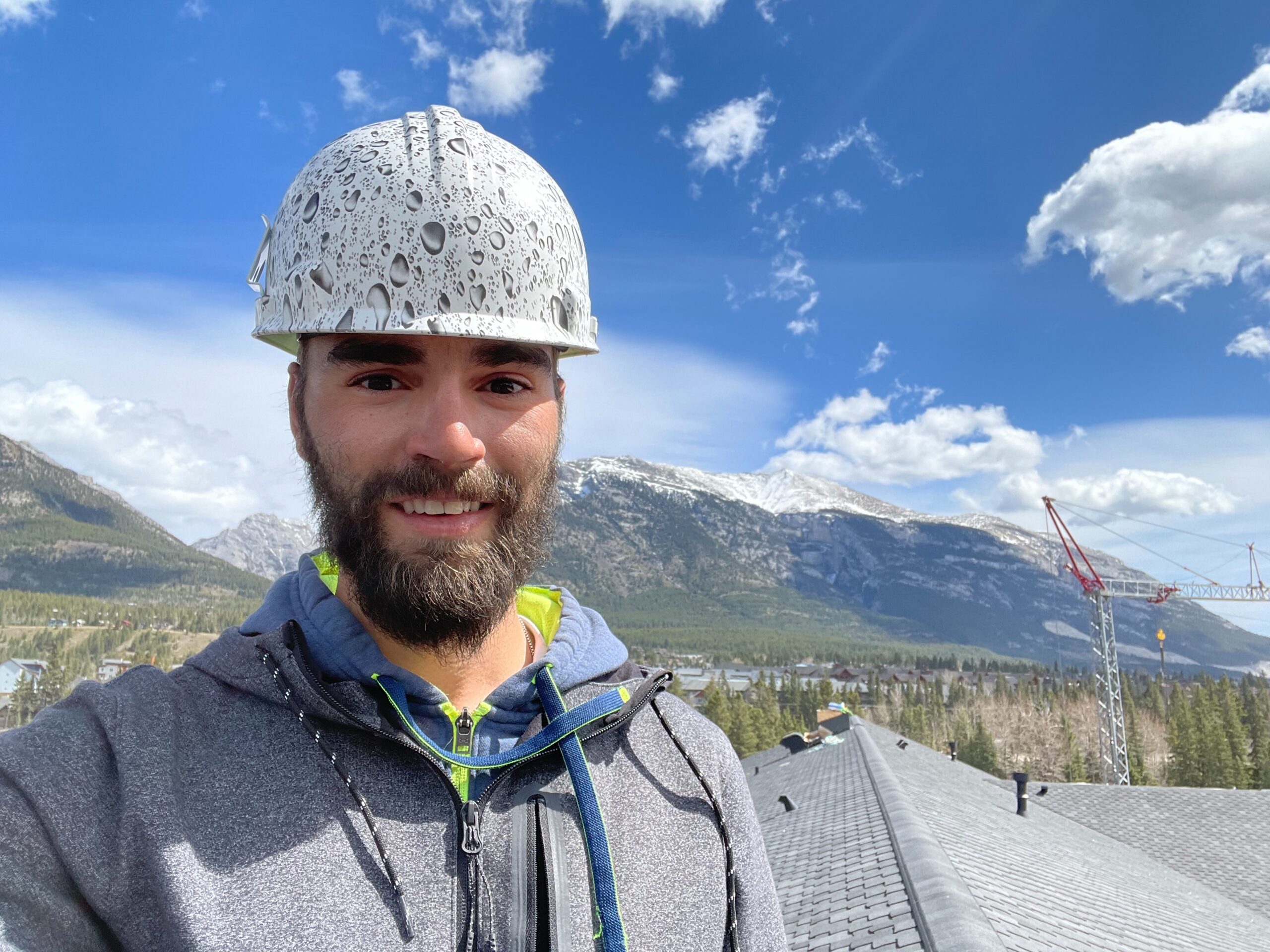 Ruben The Roofer Team